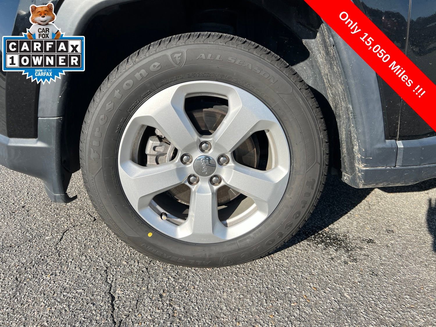 Used 2018 Jeep Compass Latitude w/ Popular Equipment Group FWD image 9