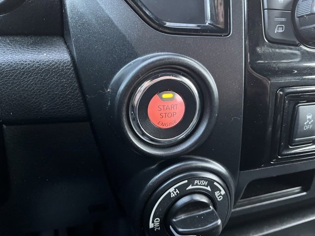Used 2021 Nissan Titan PRO-4X image 19