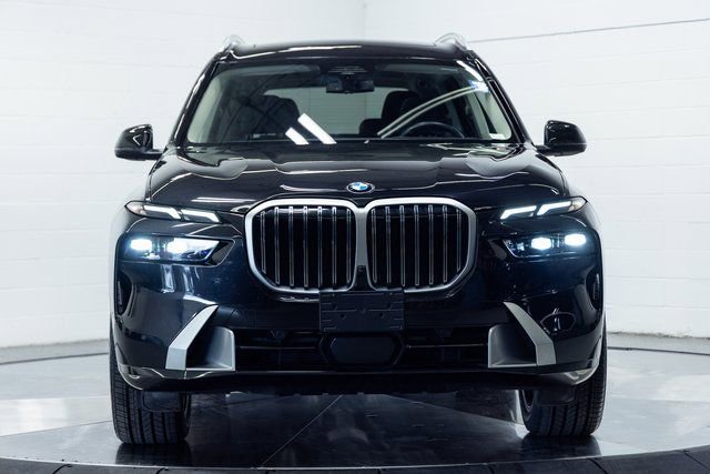 Certified 2024 BMW X7 xDrive40i image 5