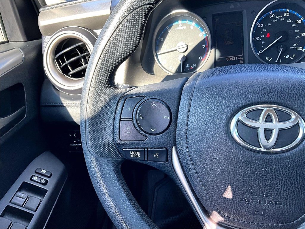 Used 2017 Toyota RAV4 LE w/ Carpet Mat Package AWD/4WD image 23