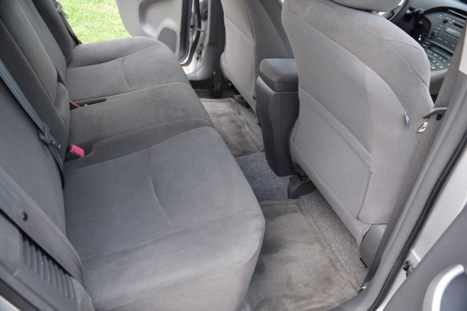Used 2010 Toyota Prius Two FWD image 50
