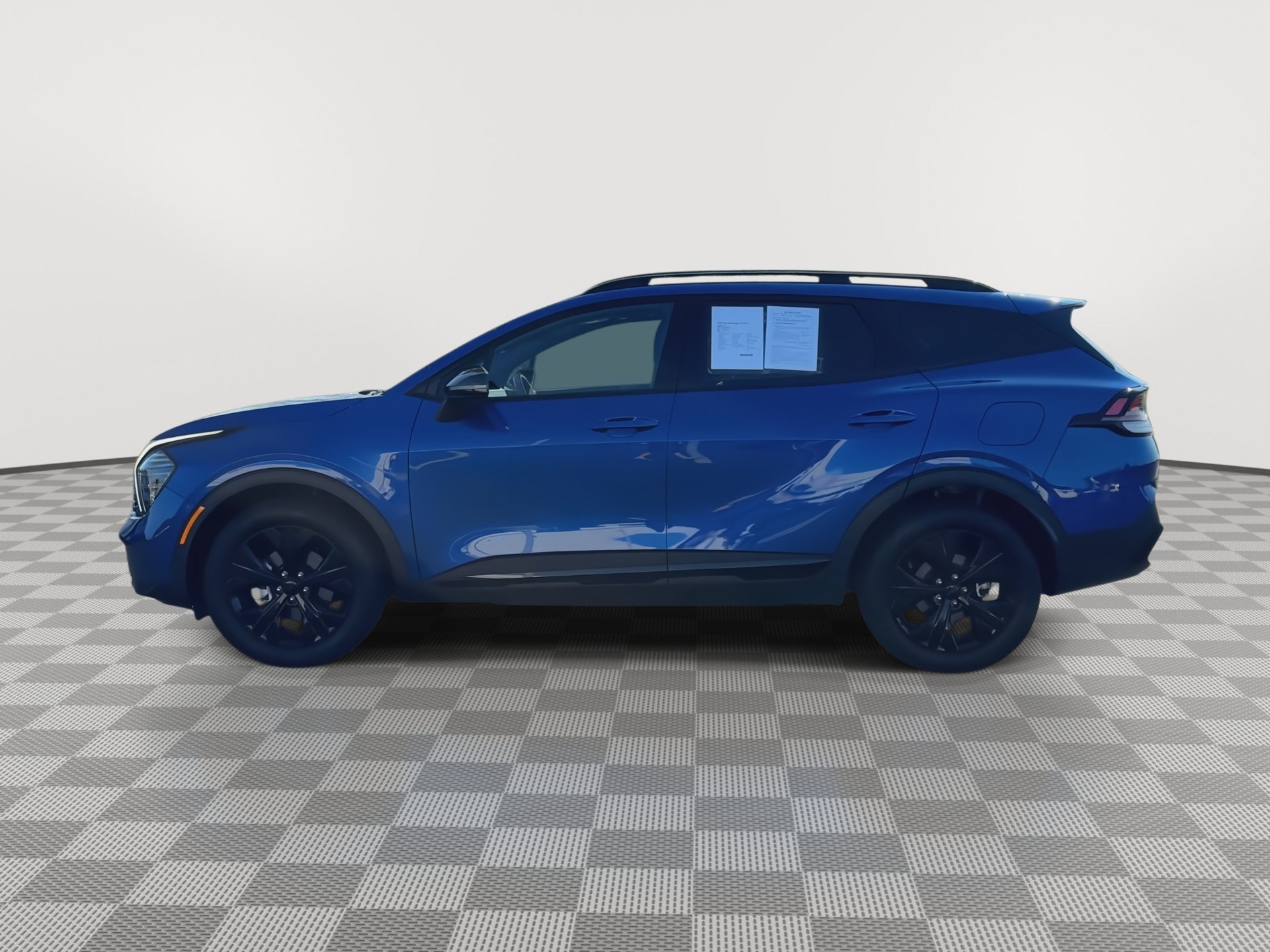 Used 2025 Kia Sportage X-Line w/ Premium Package AWD/4WD image 6