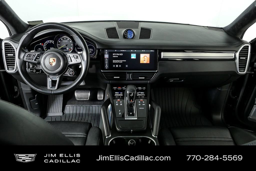 Used 2021 Porsche Cayenne Turbo S w/ Premium Package Plus image 21