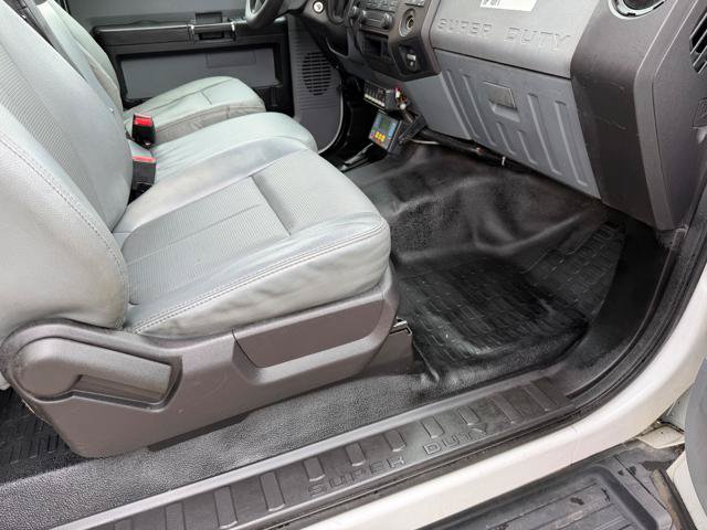Used 2016 Ford F250 XL w/ Power Equipment Group AWD/4WD image 13