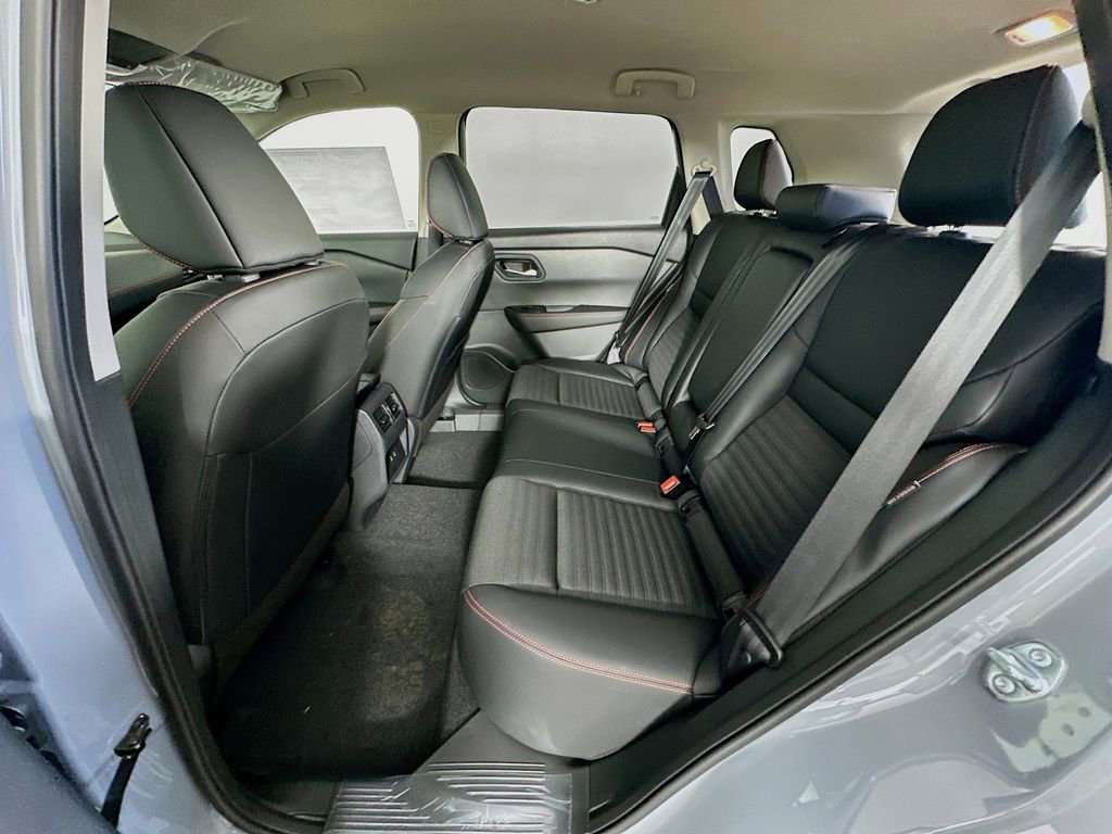 New 2026 Nissan Rogue SV image 31