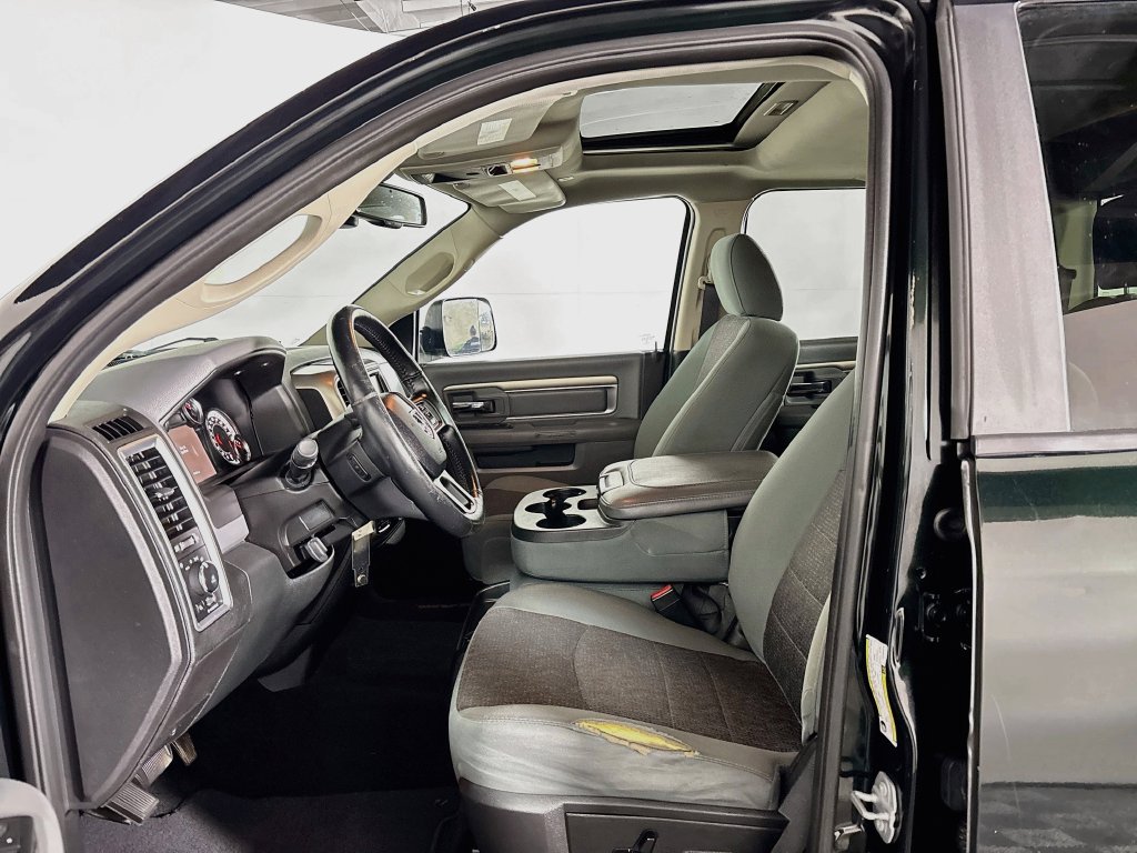 Used 2017 RAM 1500 Big Horn AWD/4WD image 11