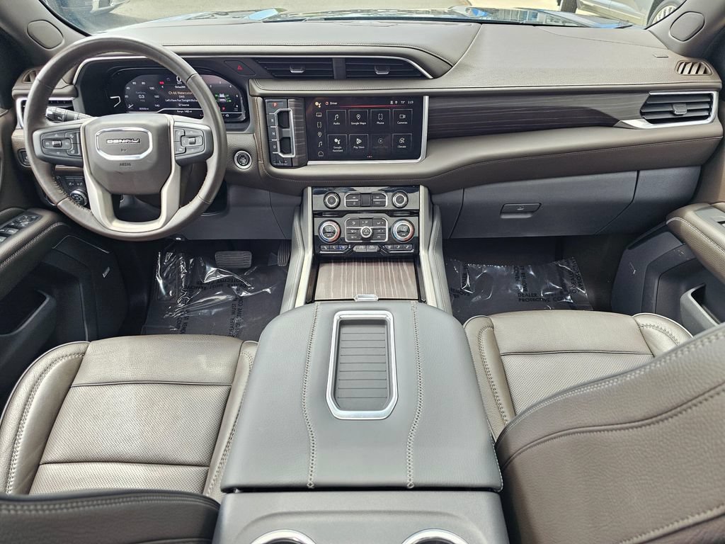 Used 2023 GMC Yukon Denali AWD/4WD image 20