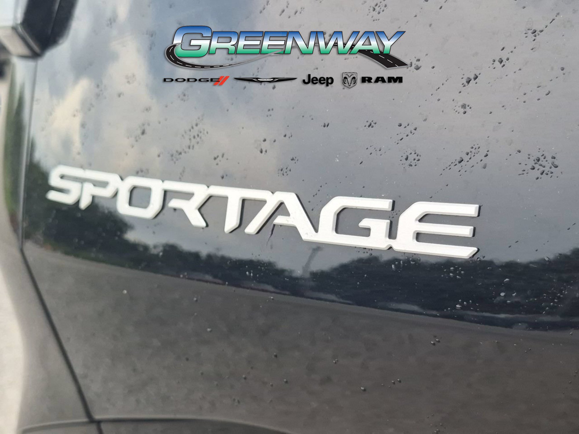 Used 2025 Kia Sportage SX FWD image 9