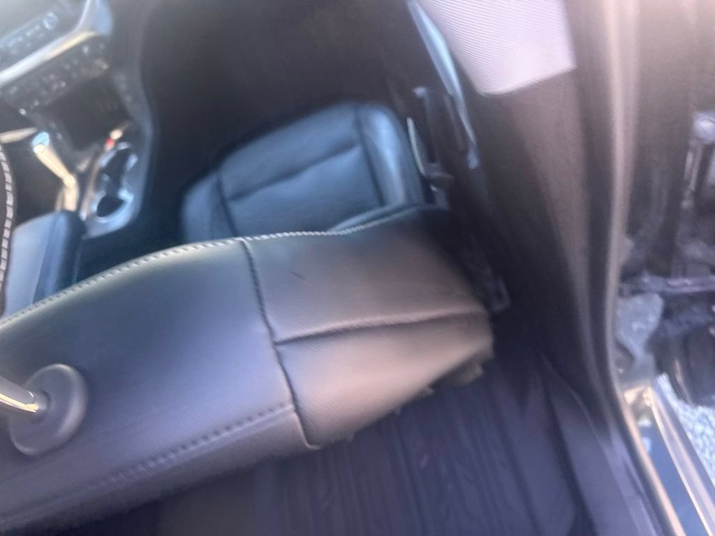 Used 2019 GMC Acadia SLT w/ Black Edition AWD/4WD image 19