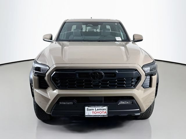 New 2026 Toyota Tacoma TRD Off-Road AWD/4WD image 2