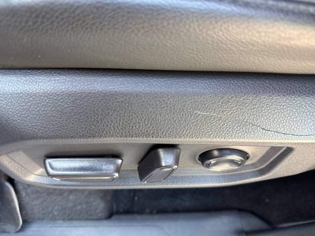 Used 2023 Toyota Tundra Limited AWD/4WD image 30
