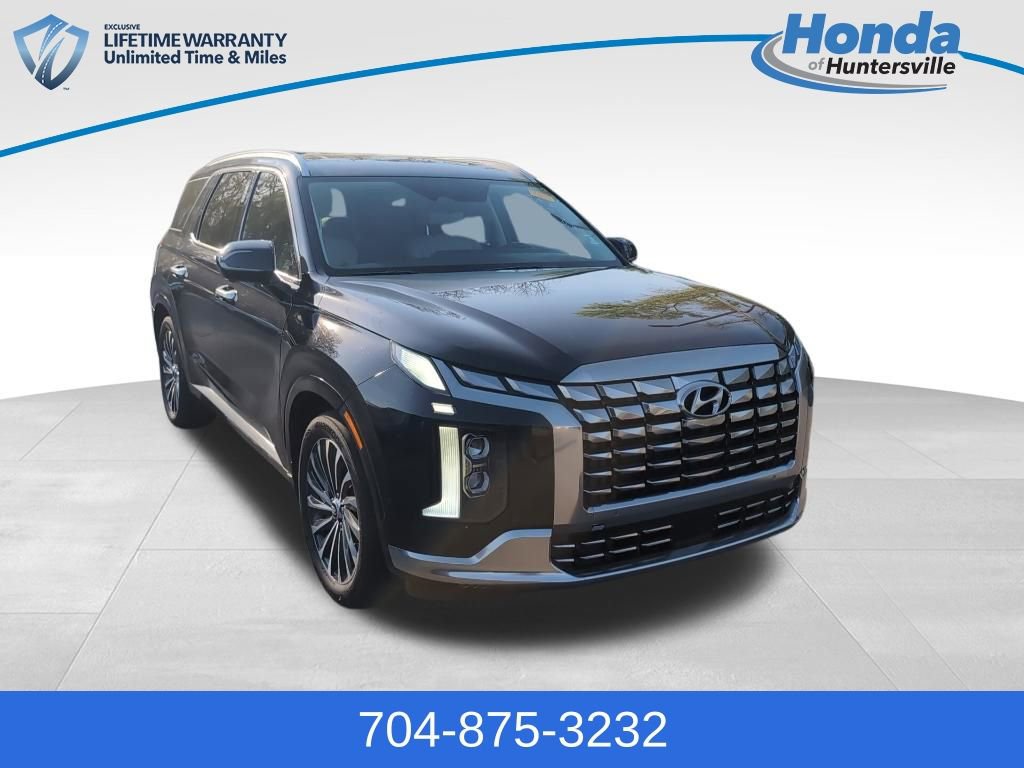 Used 2024 Hyundai Palisade Calligraphy image 1