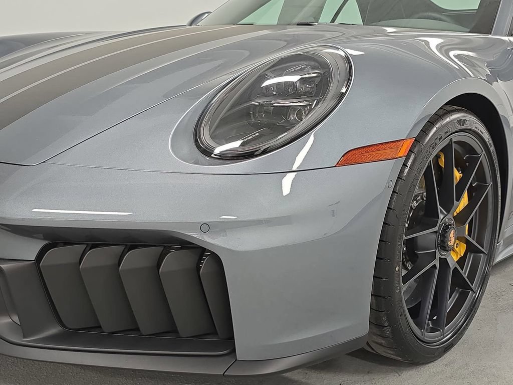 New 2026 Porsche 911 Carrera GTS RWD image 11
