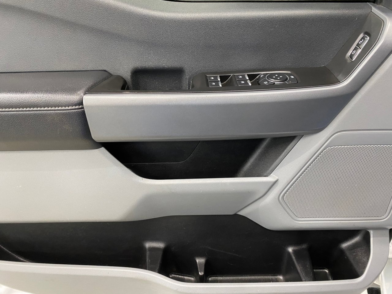 Used 2023 Ford F250 XLT w/ FX4 Off-Road Package image 16