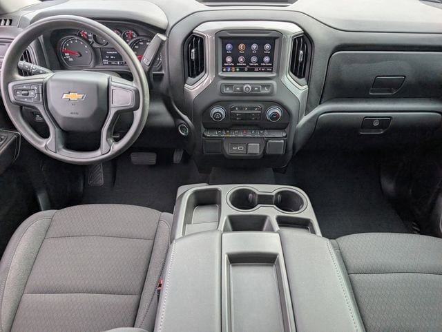 Certified 2025 Chevrolet Silverado 1500 Custom image 9