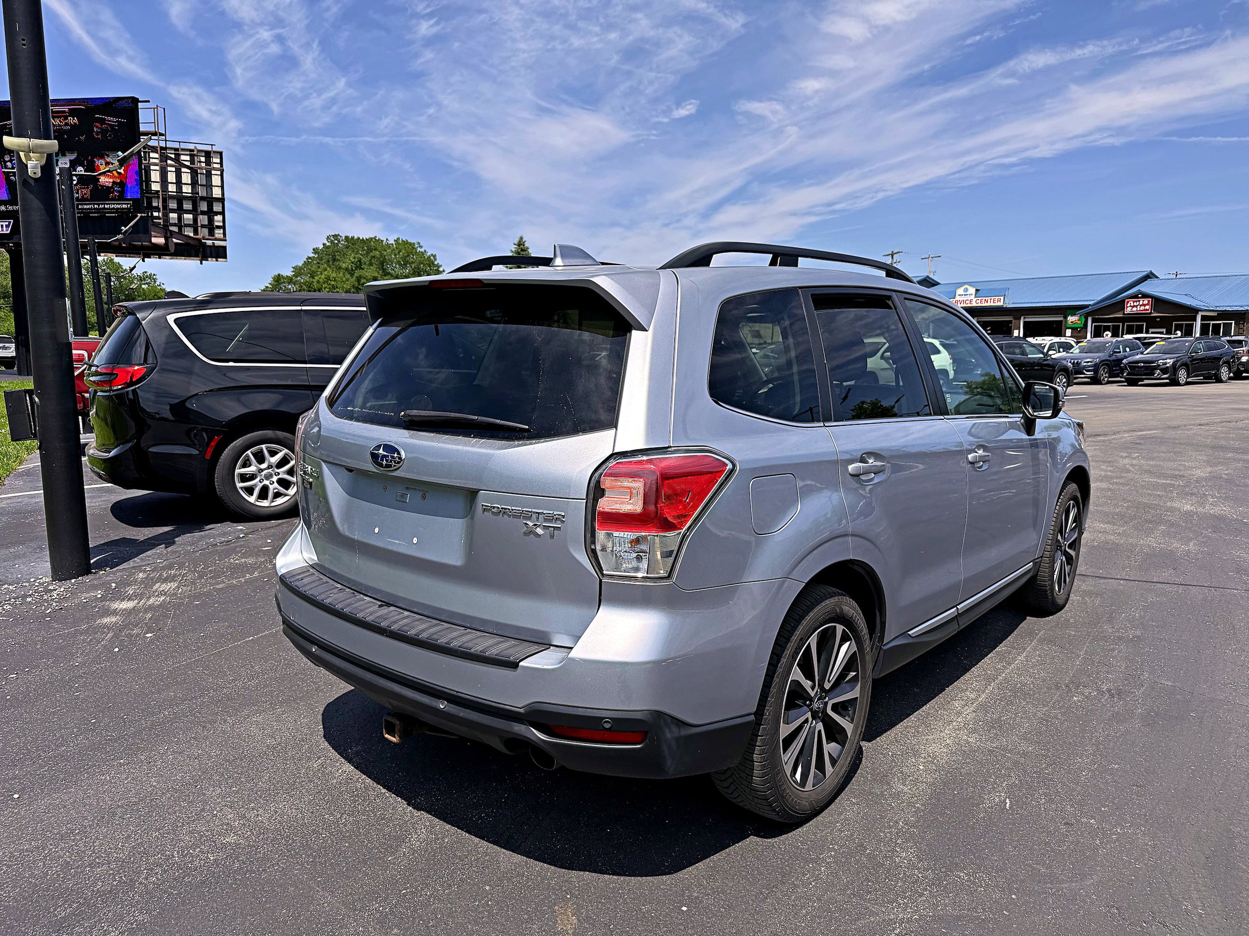 Used 2017 Subaru Forester 2.0XT Touring AWD/4WD image 9