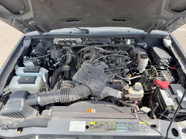 Used 2010 Ford Ranger XLT AWD/4WD image 23