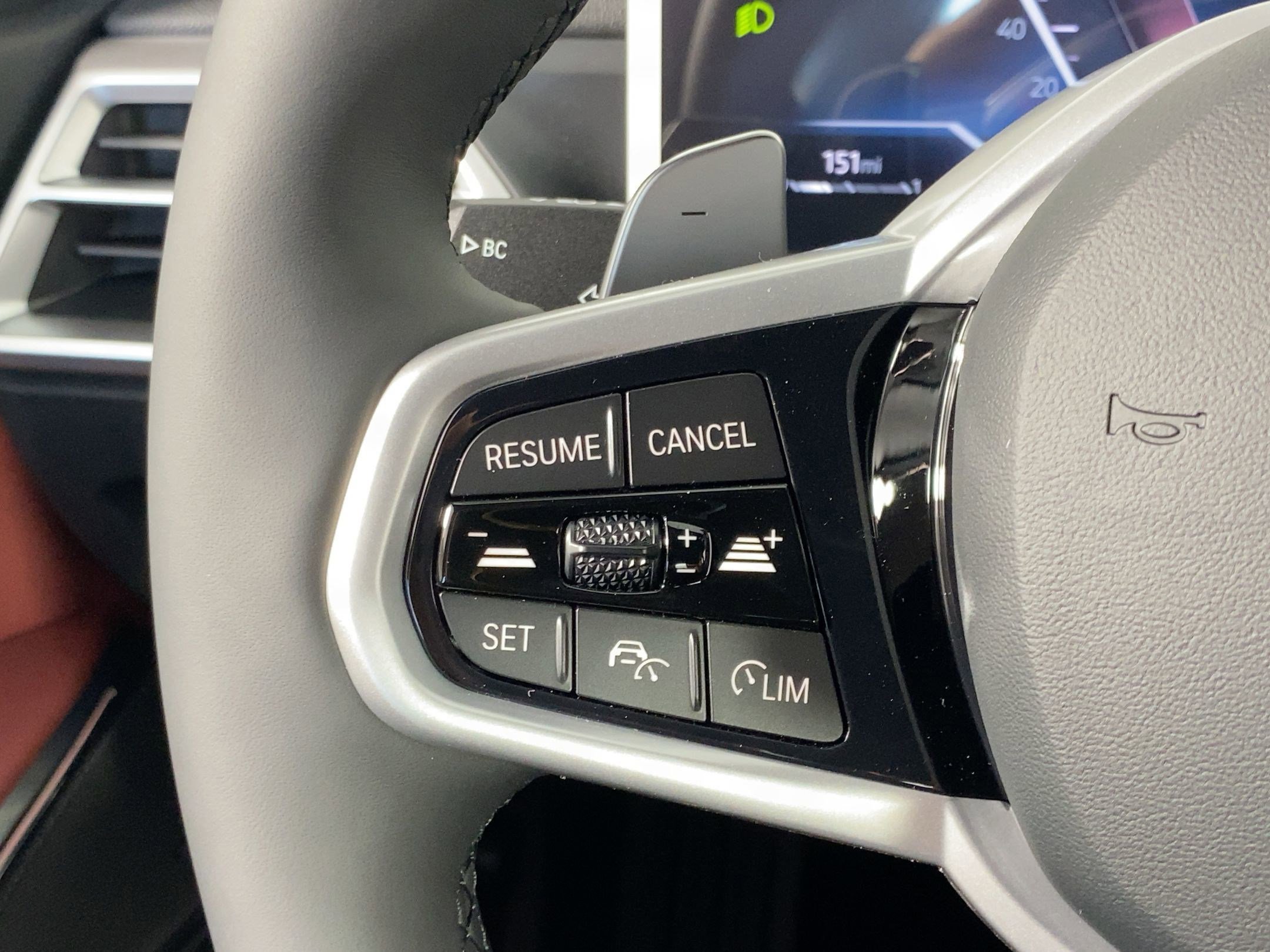 Used 2026 BMW 330i Sedan w/ M Sport Package image 14