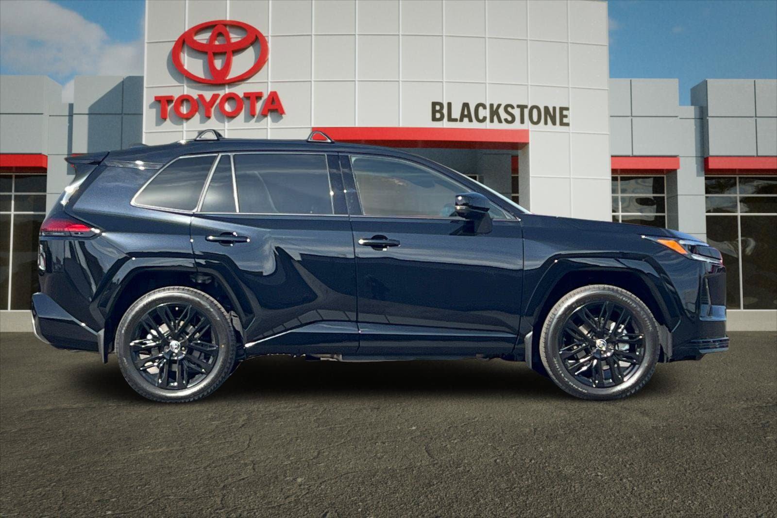 Used 2026 Toyota RAV4 XSE w/ Weather Package AWD/4WD image 2