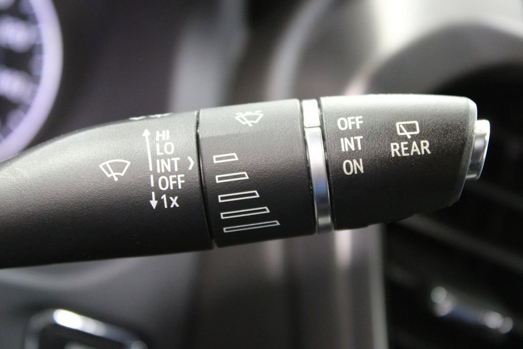 Used 2023 GMC Acadia AT4 w/ Preferred Package image 46