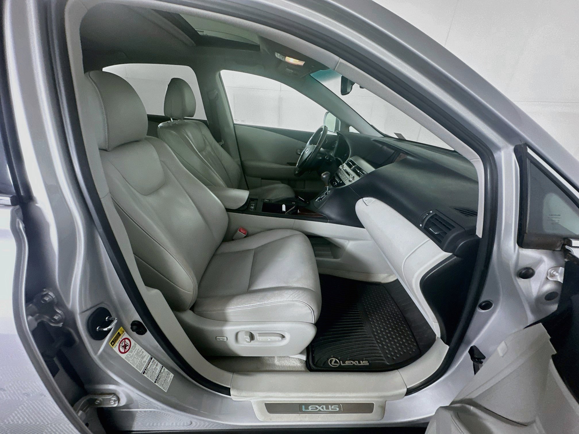 Used 2010 Lexus RX 350 AWD w/ Premium Pkg image 31