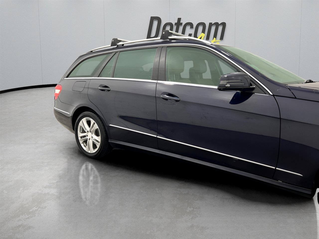 Used 2011 Mercedes-Benz E 350 4MATIC Wagon image 13