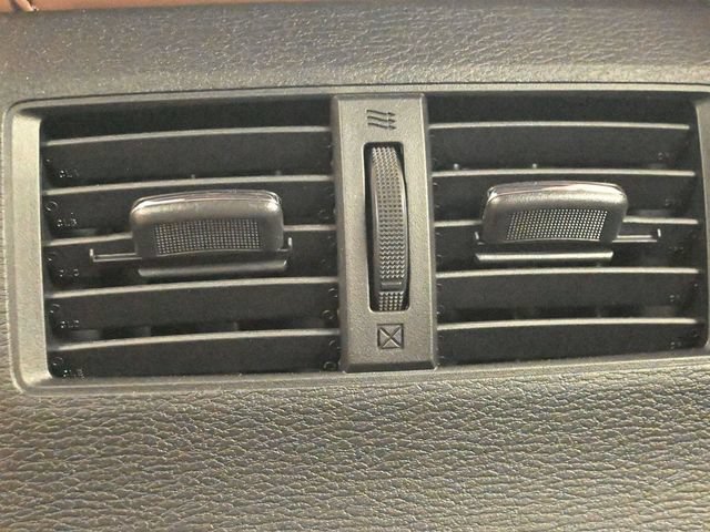New 2026 Mitsubishi Outlander SEL FWD image 12