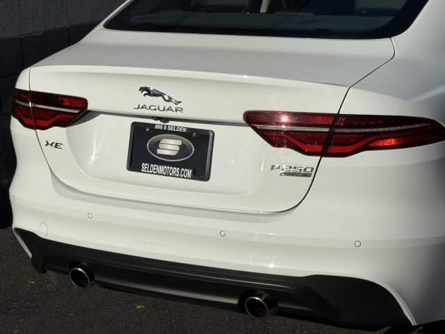 Used 2020 Jaguar XE S image 17