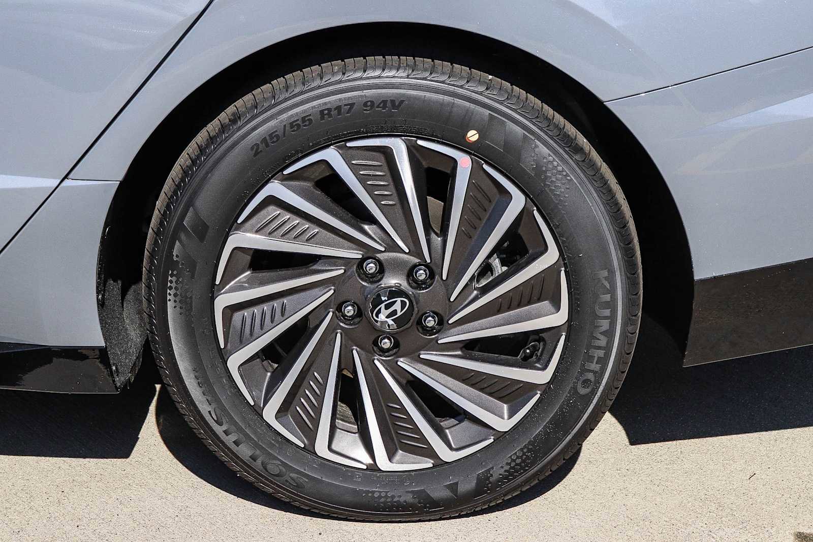 New 2026 Hyundai Sonata Limited image 11