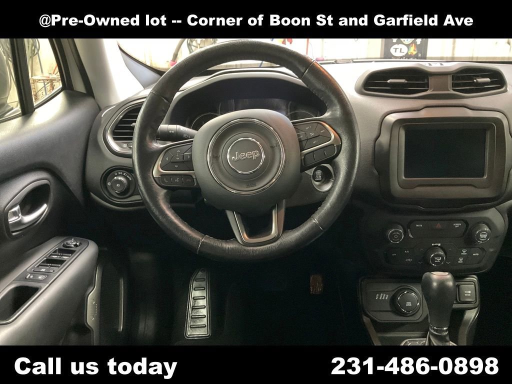 Used 2020 Jeep Renegade Limited image 16