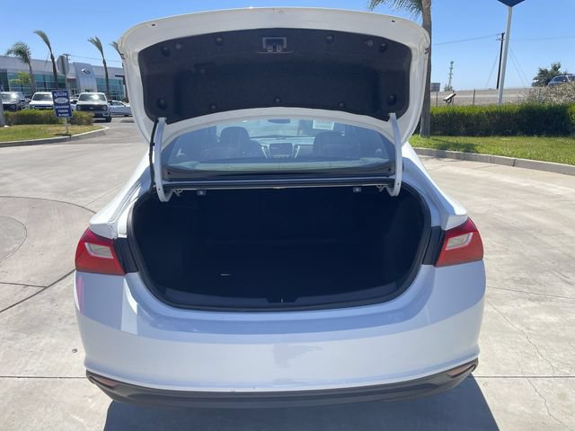 Used 2023 Chevrolet Malibu LT FWD image 25