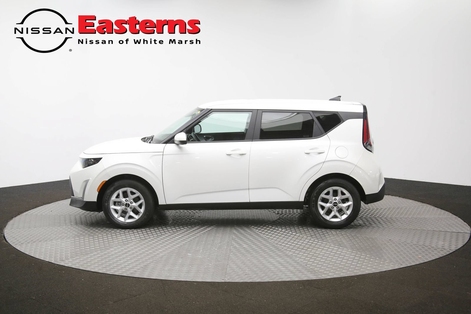 Used 2024 Kia Soul LX w/ Option Group 015 FWD image 58