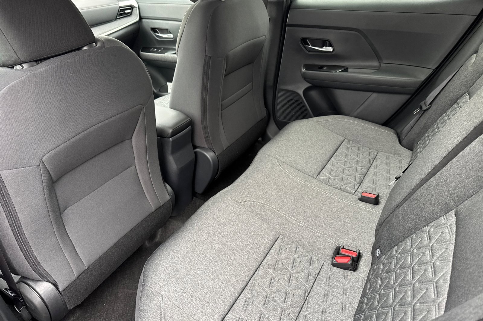 New 2026 Nissan Kicks SV w/ SV Premium Package image 9