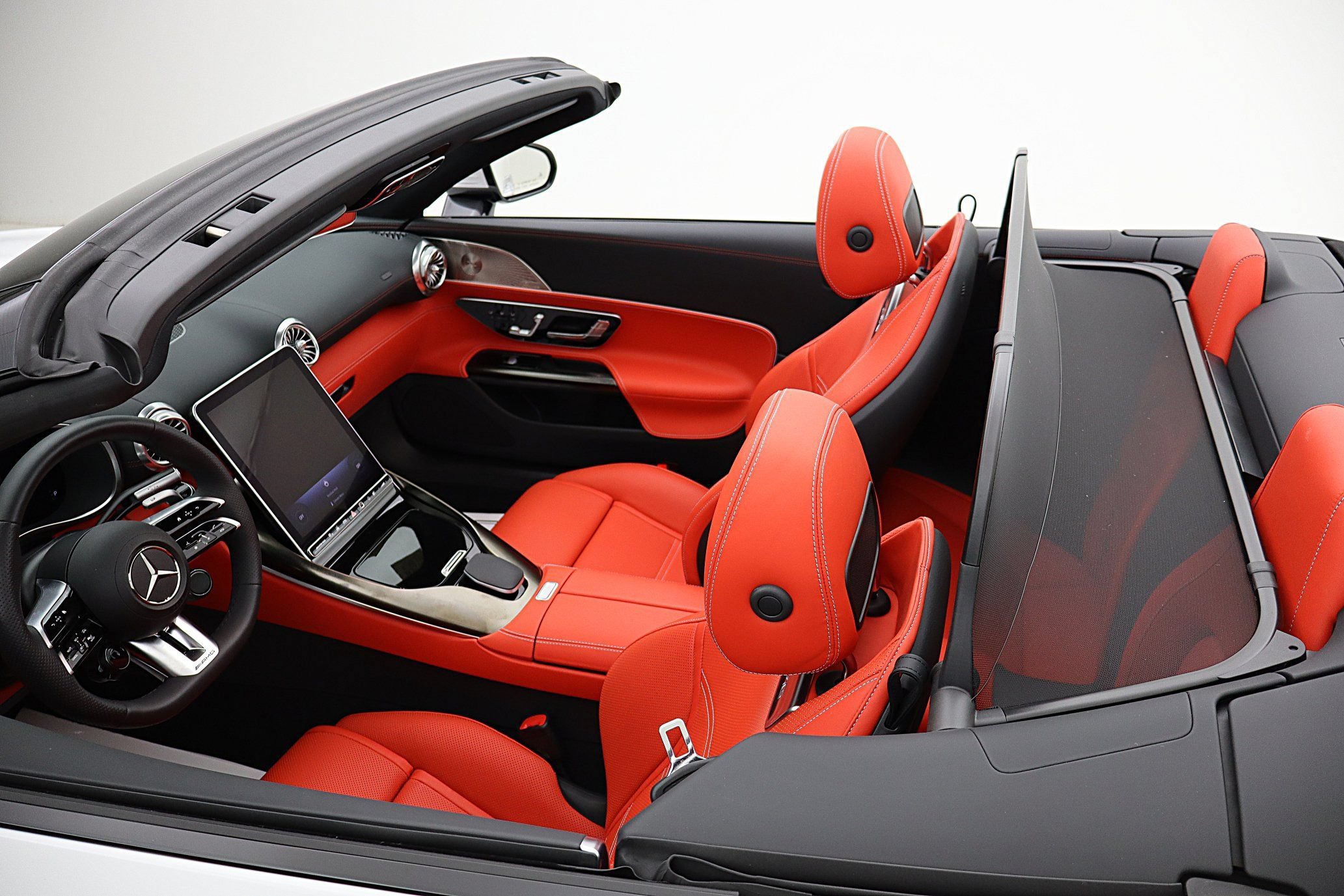 Used 2023 Mercedes-Benz SL 43 AMG image 36