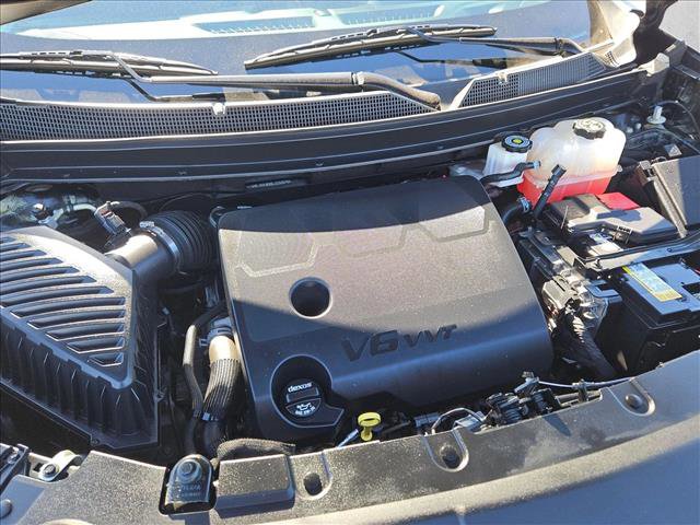 Used 2021 Chevrolet Traverse Premier w/ Redline Edition image 25