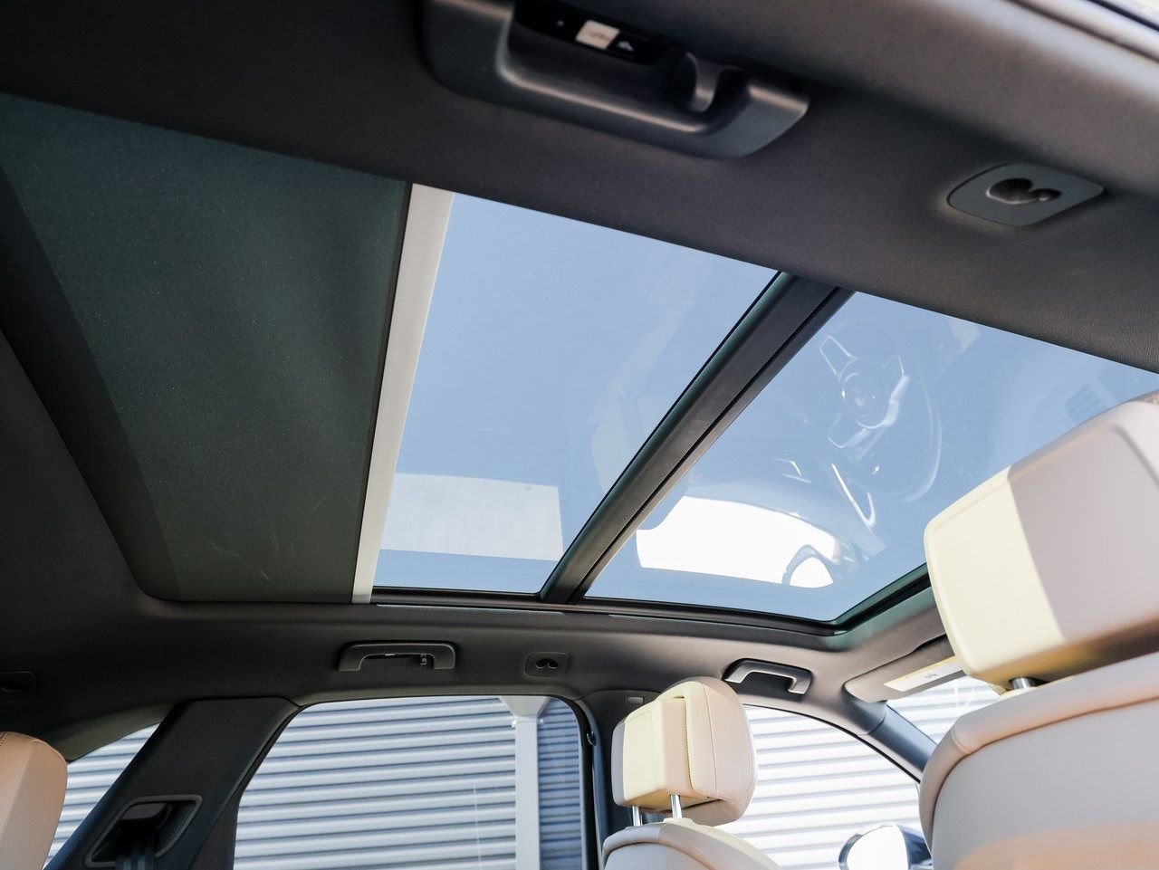 Certified 2020 Porsche Cayenne image 29