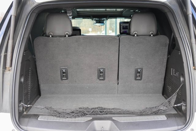 Used 2024 Chevrolet Tahoe High Country image 10