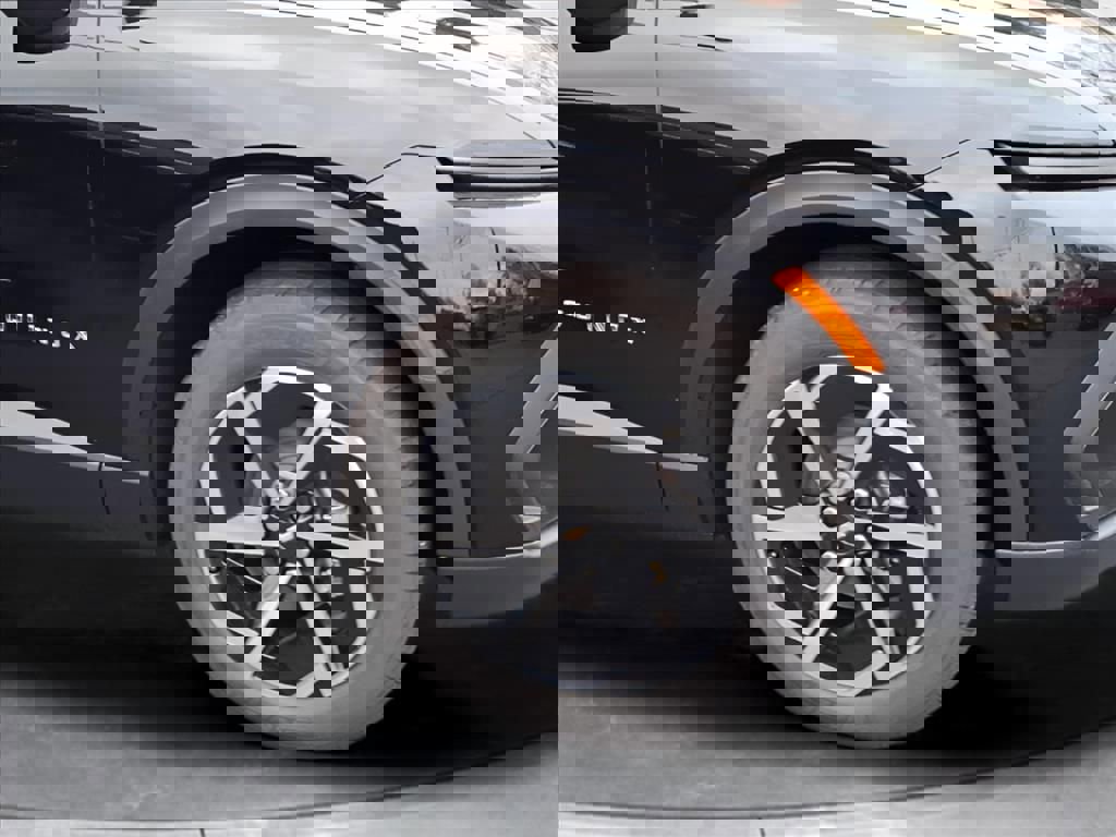 New 2026 Chevrolet Equinox EV LT image 8