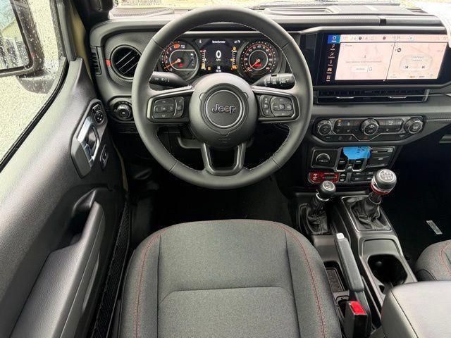 New 2026 Jeep Wrangler Unlimited Rubicon AWD/4WD image 35
