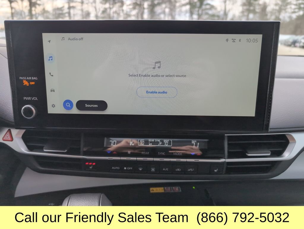 Certified 2025 Toyota Sienna XLE image 21