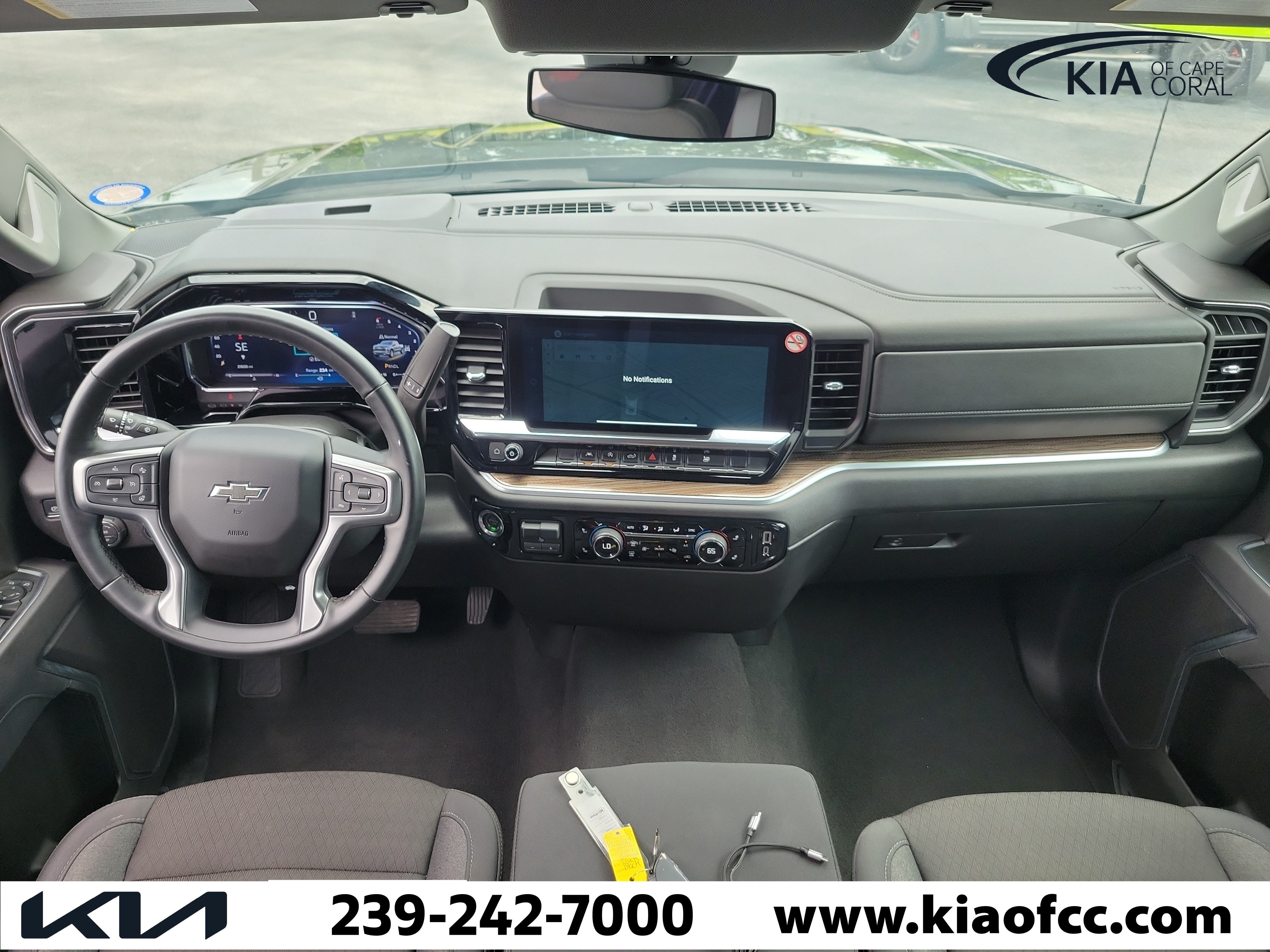 Used 2026 Chevrolet Silverado 1500 RST AWD/4WD image 15