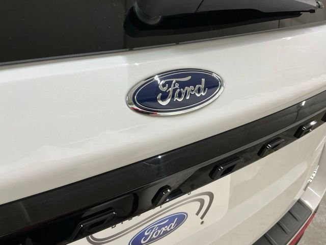Used 2025 Ford Explorer ST-Line image 5