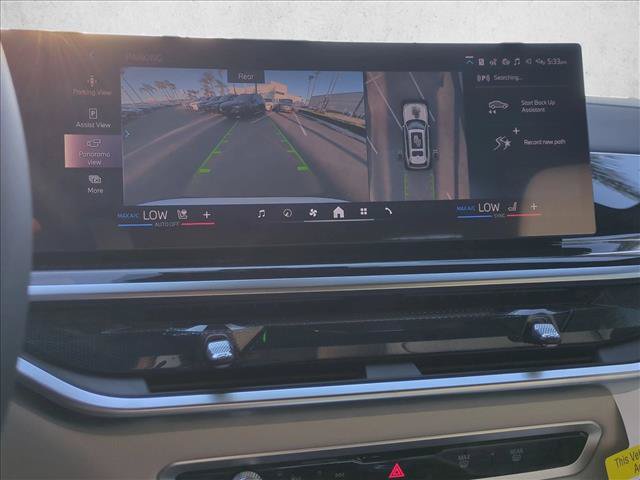 New 2026 BMW ALPINA XB7 AWD/4WD image 13