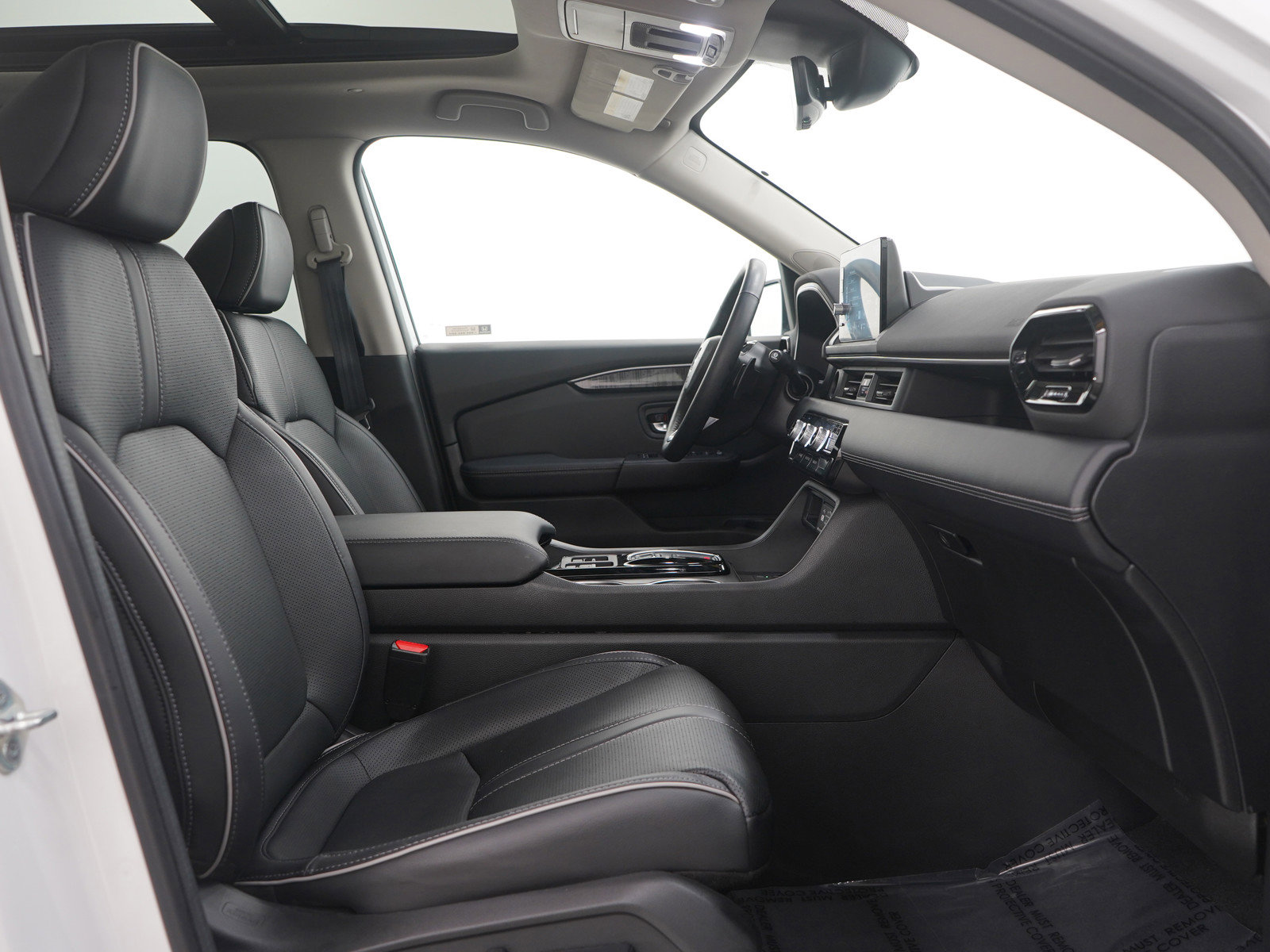 Used 2023 Honda Pilot Elite image 12