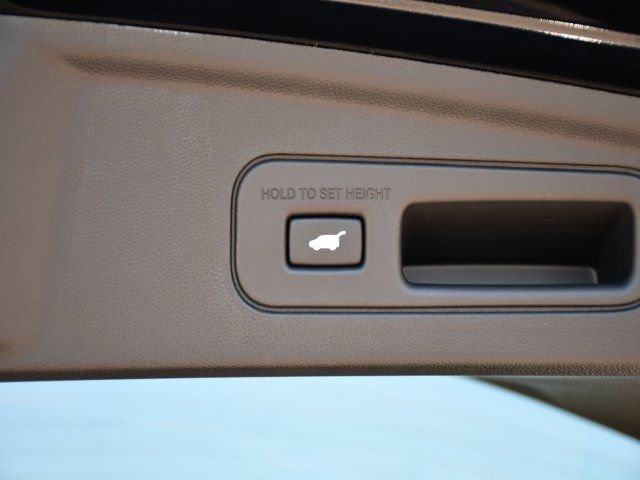 Used 2026 Acura MDX SH-AWD w/ Technology Package image 35