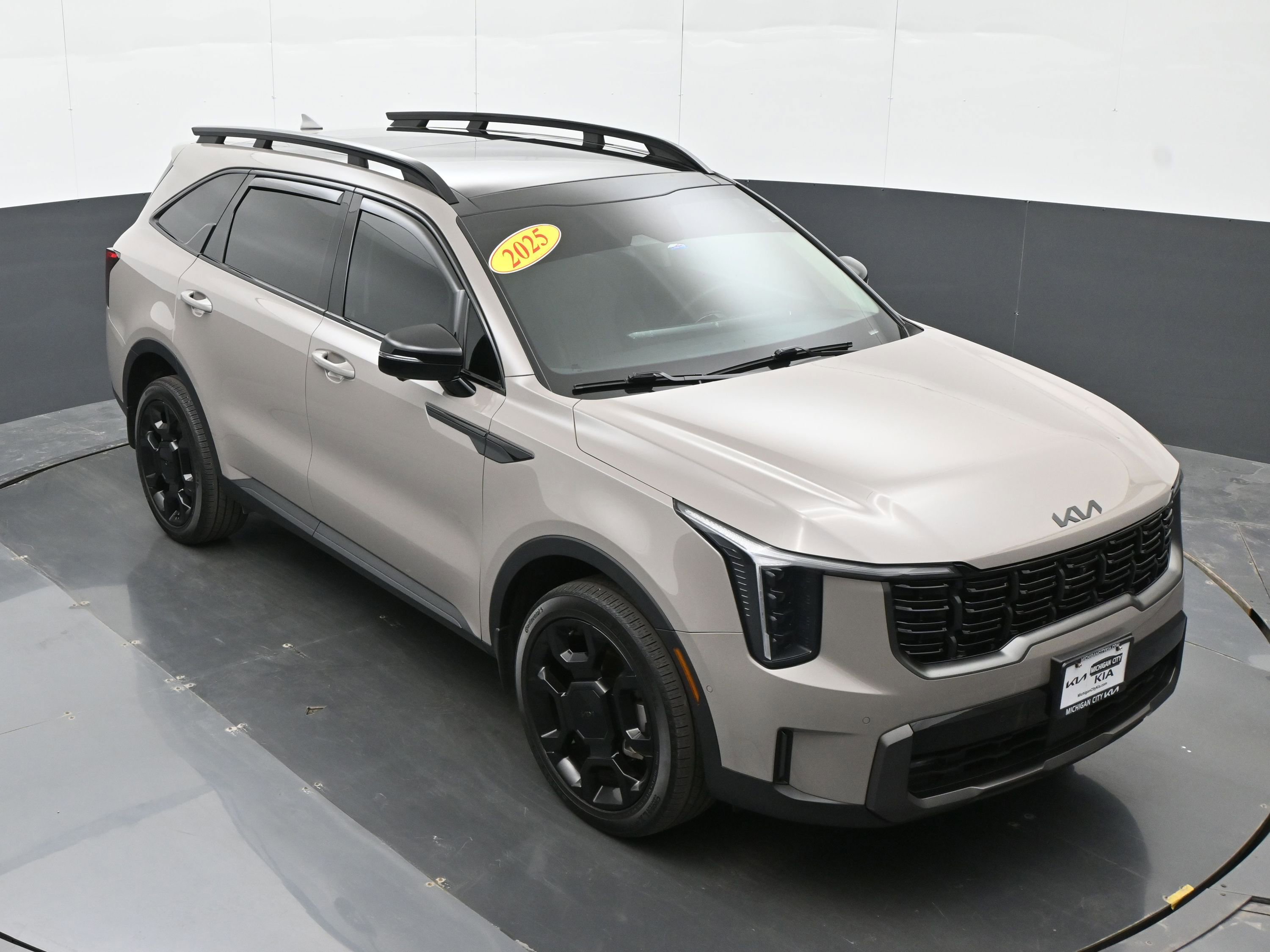 Used 2025 Kia Sorento SX image 29