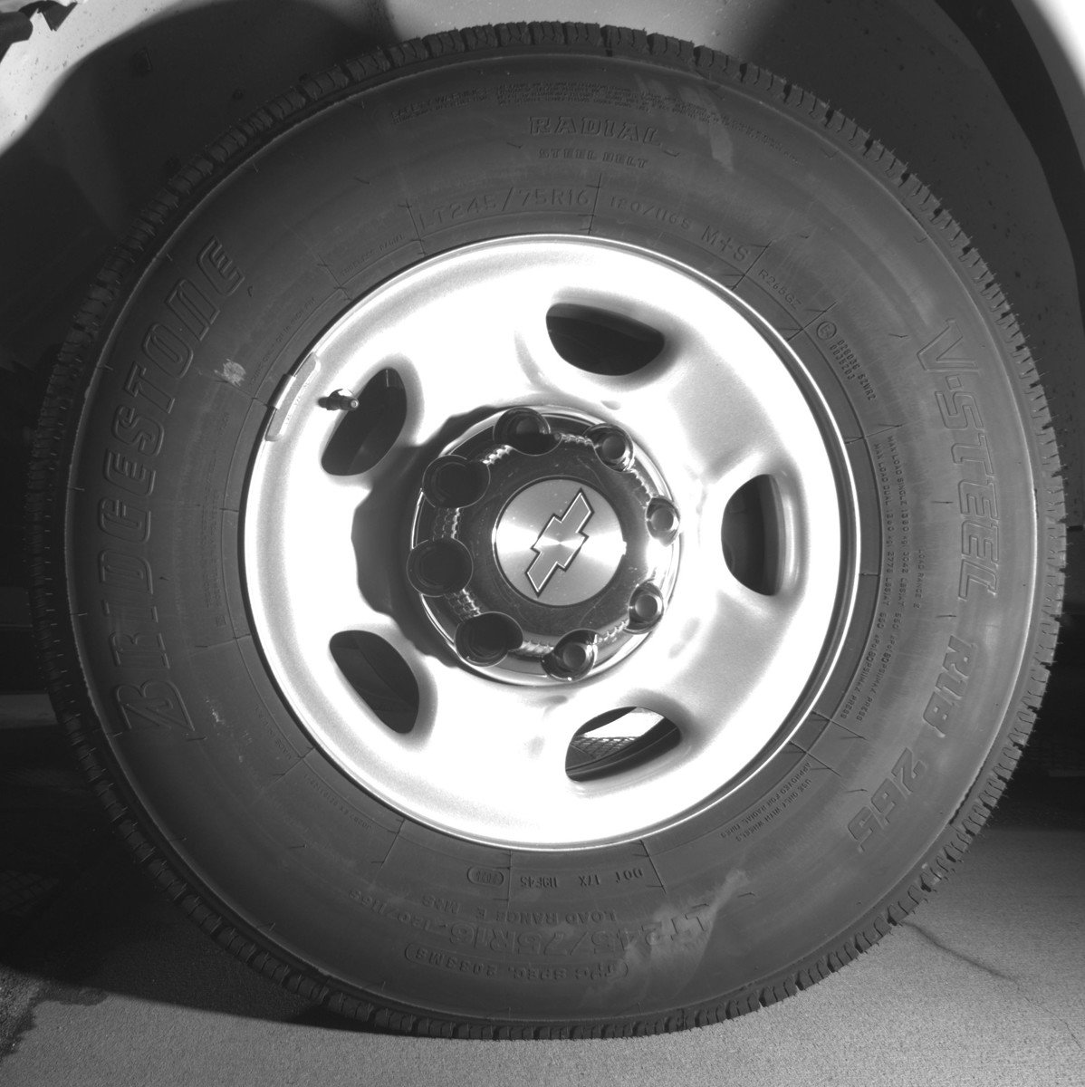 Used 2025 Chevrolet Express 3500 LT w/ LT Preferred Equipment Group RWD image 12
