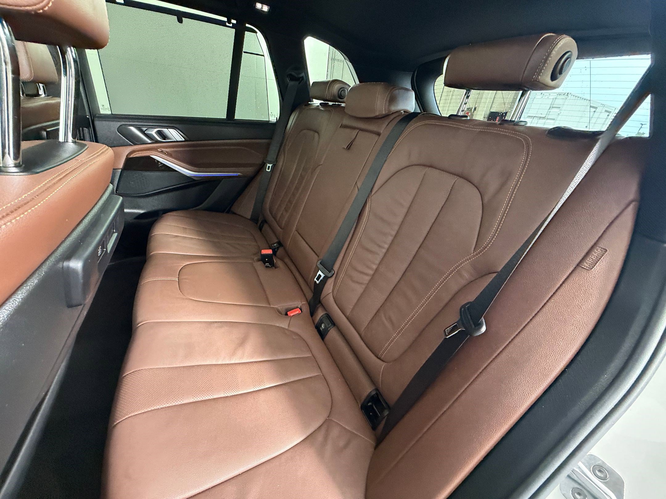 Used 2020 BMW X5 xDrive40i w/ Executive Package AWD/4WD image 29