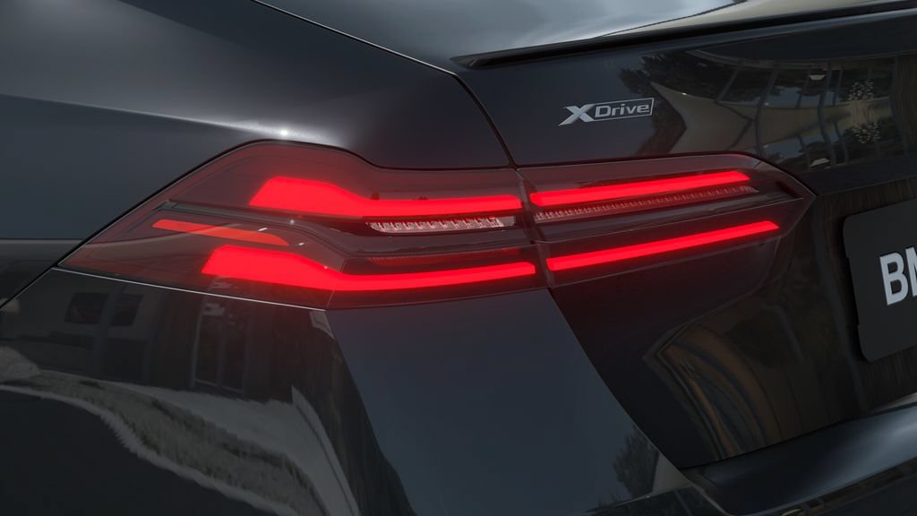 New 2027 BMW 550e xDrive AWD/4WD image 8