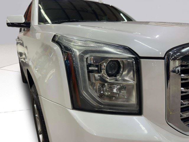 Used 2016 GMC Yukon Denali w/ Open Road Package AWD/4WD image 61